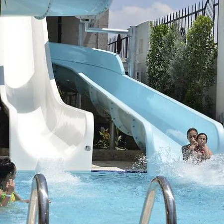 Resort Port 5*